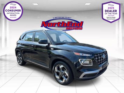 Used 2025 Hyundai Venue SEL