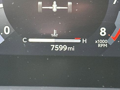 Used 2025 Toyota 4Runner Limited image 28