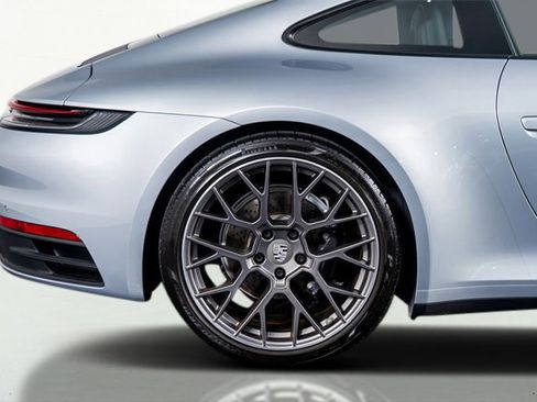 Used 2021 Porsche 911 Carrera image 10