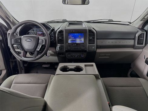 Used 2021 Ford F250 XL w/ STX Appearance Package AWD/4WD image 25