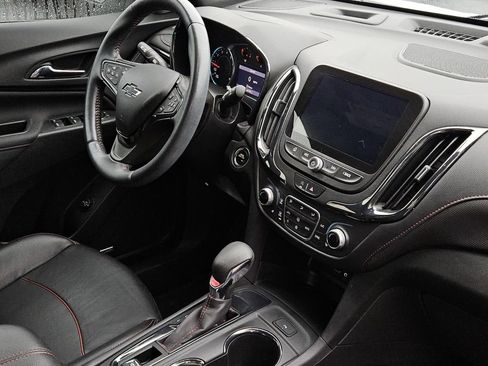 Certified 2022 Chevrolet Equinox RS w/ RS Leather Package image 26