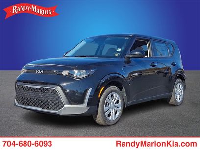 New 2025 Kia Soul LX