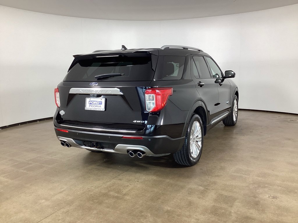 Certified 2021 Ford Explorer King Ranch w/ Premium Technology Package AWD/4WD image 5