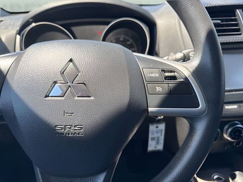 Used 2023 Mitsubishi Outlander Sport ES image 14