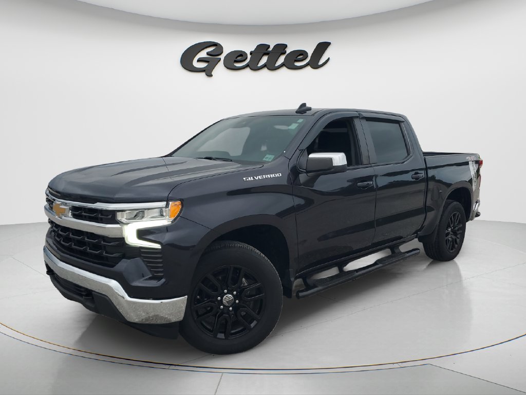 Used 2022 Chevrolet Silverado 1500 LT AWD/4WD image 1