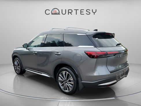 Certified 2026 INFINITI QX60 Luxe w/ Cargo Package image 3