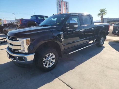 Used 2019 Ford F250 Lariat w/ Chrome Package AWD/4WD image 8