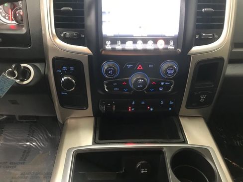 Used 2015 RAM 2500 Big Horn image 21