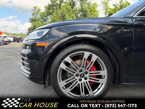 Used 2018 Audi SQ5 Premium Plus w/ S Sport Package AWD/4WD image 3