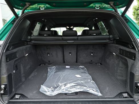 New 2026 BMW X5 M Competition w/ Executive Package AWD/4WD image 32