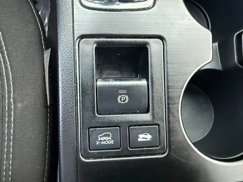 Used 2018 Subaru Outback 2.5i Premium AWD/4WD image 37