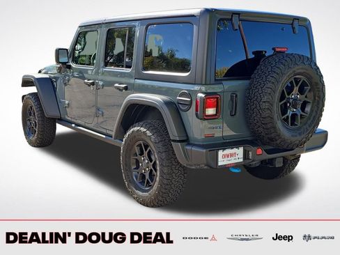 Used 2024 Jeep Wrangler Unlimited image 4