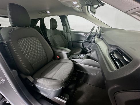 Used 2024 Ford Escape Active image 31