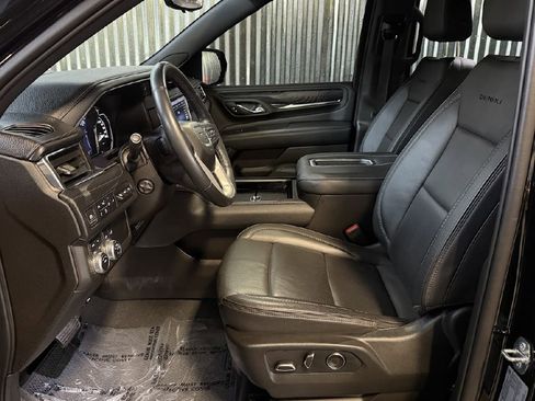 Used 2021 GMC Yukon Denali image 11