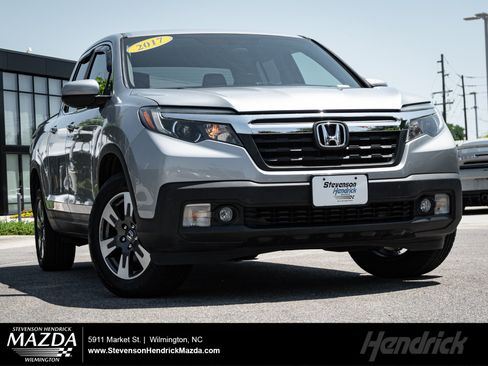 Used 2017 Honda Ridgeline RTL image 1