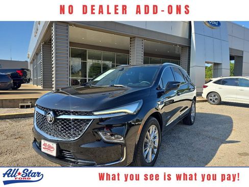Used 2023 Buick Enclave Avenir w/ Avenir Technology Package image 1