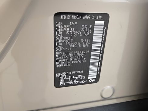 Used 2024 INFINITI QX80 Sensory image 35