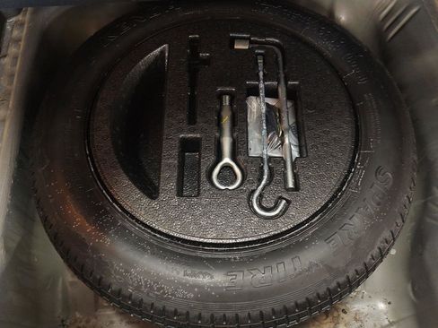 Certified 2019 Honda HR-V LX image 23