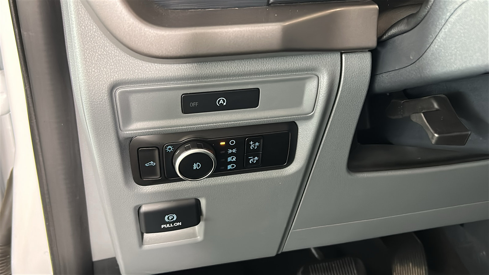 Used 2025 Ford F150 XLT w/ Equipment Group 301A Standard AWD/4WD image 23