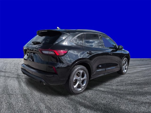 Certified 2023 Ford Escape ST-Line w/ Tech Pack #1 FWD image 4