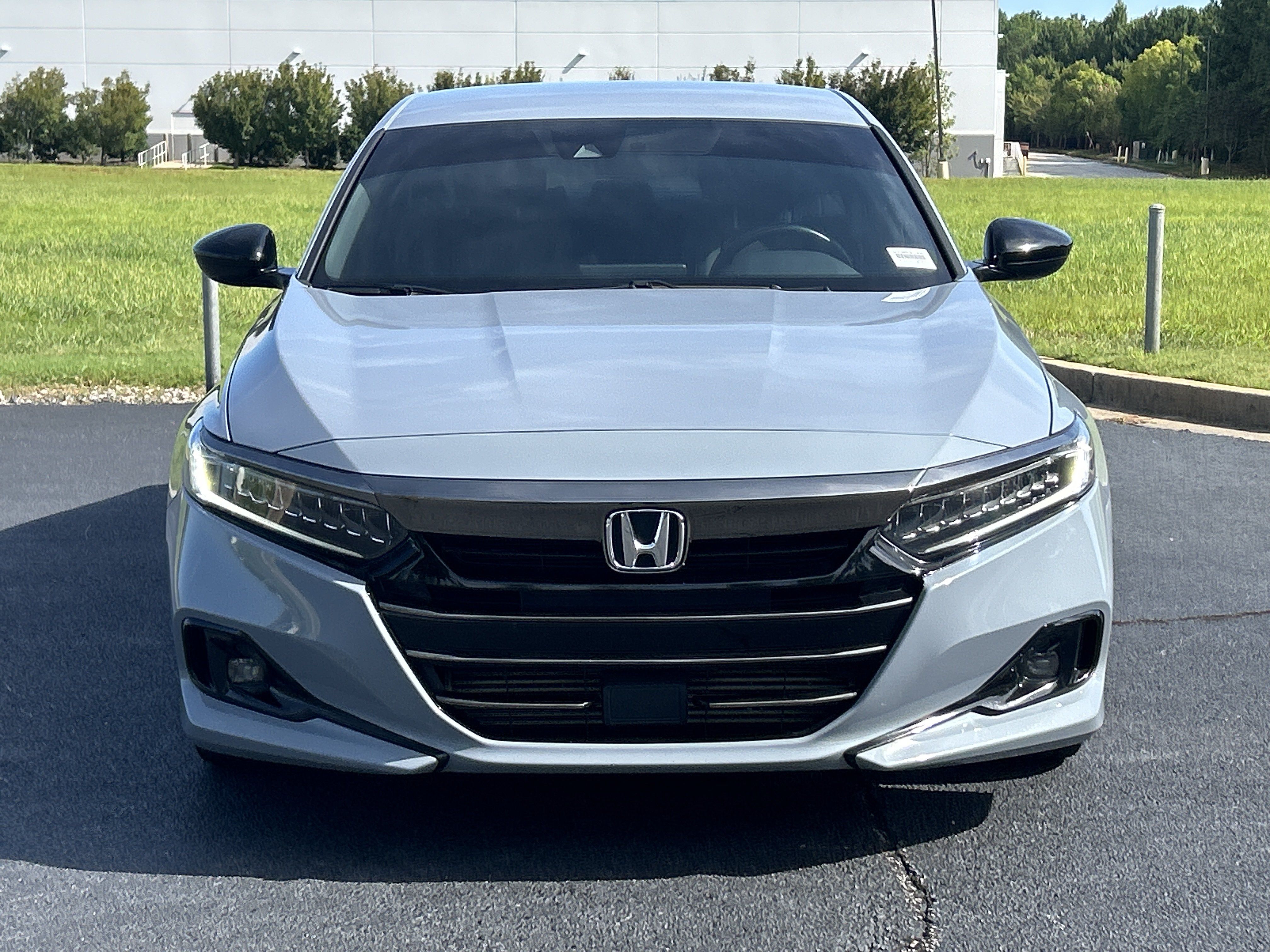 Certified 2022 Honda Accord Sport image 3