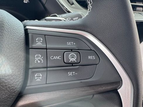 New 2026 Jeep Grand Cherokee Altitude AWD/4WD image 15