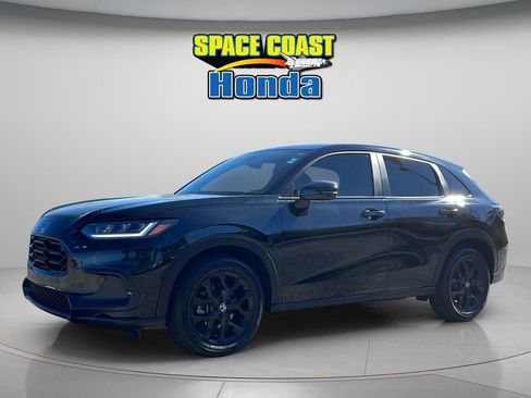 Used 2024 Honda HR-V Sport image 7