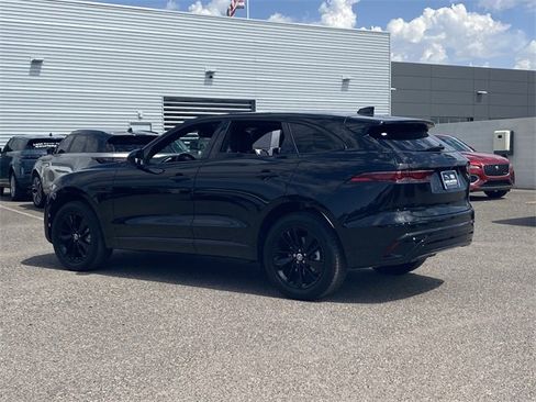 Used 2025 Jaguar F-PACE R-Dynamic S image 30