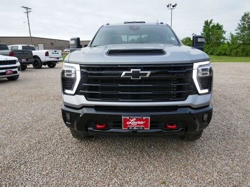 New 2026 Chevrolet Silverado 2500 LTZ w/ LTZ Plus Package AWD/4WD image 9