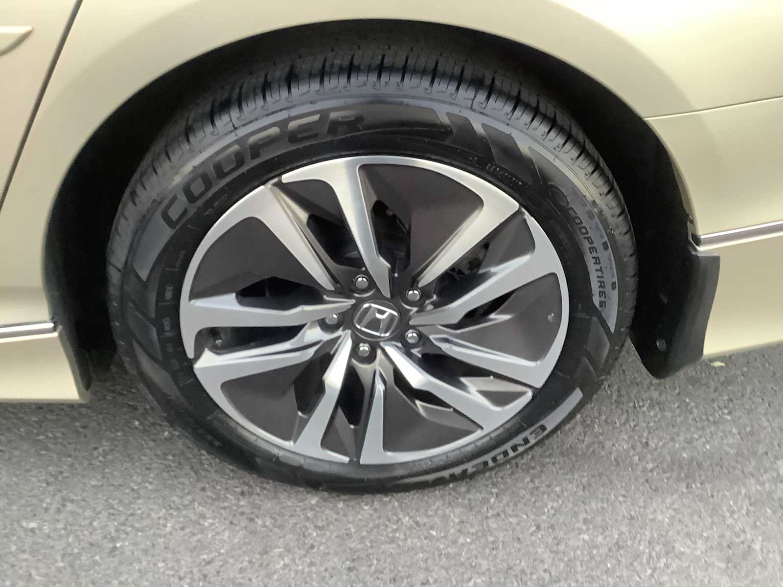 Certified 2019 Honda Accord EX-L image 7