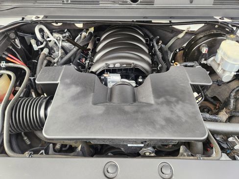 Used 2020 GMC Yukon XL SLT image 36