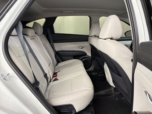 Used 2025 Hyundai Tucson Limited FWD image 30