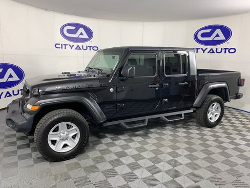Used 2020 Jeep Gladiator Sport w/ Quick Order Package 24S AWD/4WD image 6
