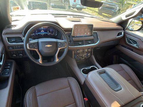 Certified 2024 Chevrolet Suburban High Country w/ Max Trailering Package AWD/4WD image 23
