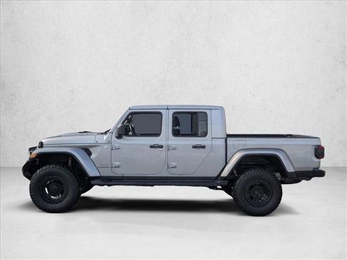 Used 2021 Jeep Gladiator Overland w/ Popular Equipment Package image 8