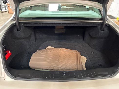 Used 2008 Cadillac DTS FWD image 30