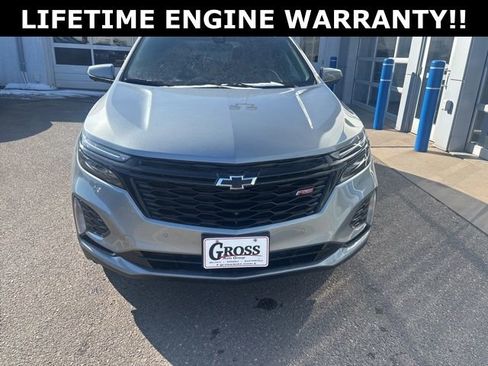Used 2024 Chevrolet Equinox RS w/ RS Leather Package image 3