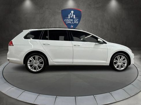 Used 2015 Volkswagen Golf TDI SE image 6