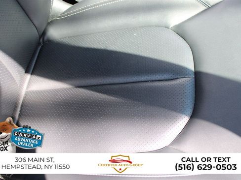 Used 2025 Chrysler Pacifica Select FWD image 22