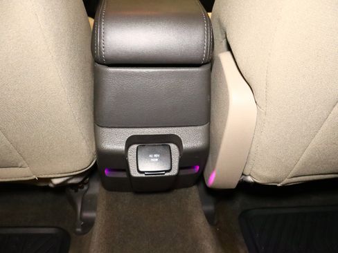 Used 2010 Ford Fusion Hybrid image 31