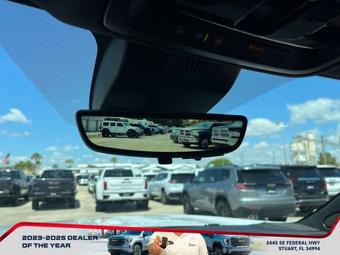 New 2026 GMC Yukon XL Denali Ultimate AWD/4WD image 34