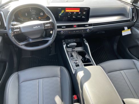 New 2026 Kia Sorento S w/ S Panoramic Sunroof Package image 25