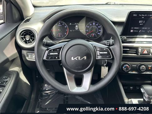 Certified 2024 Kia Forte LXS w/ LXS Technology Package FWD image 11