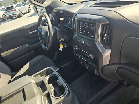 Used 2022 Chevrolet Silverado 1500 Custom RWD image 11