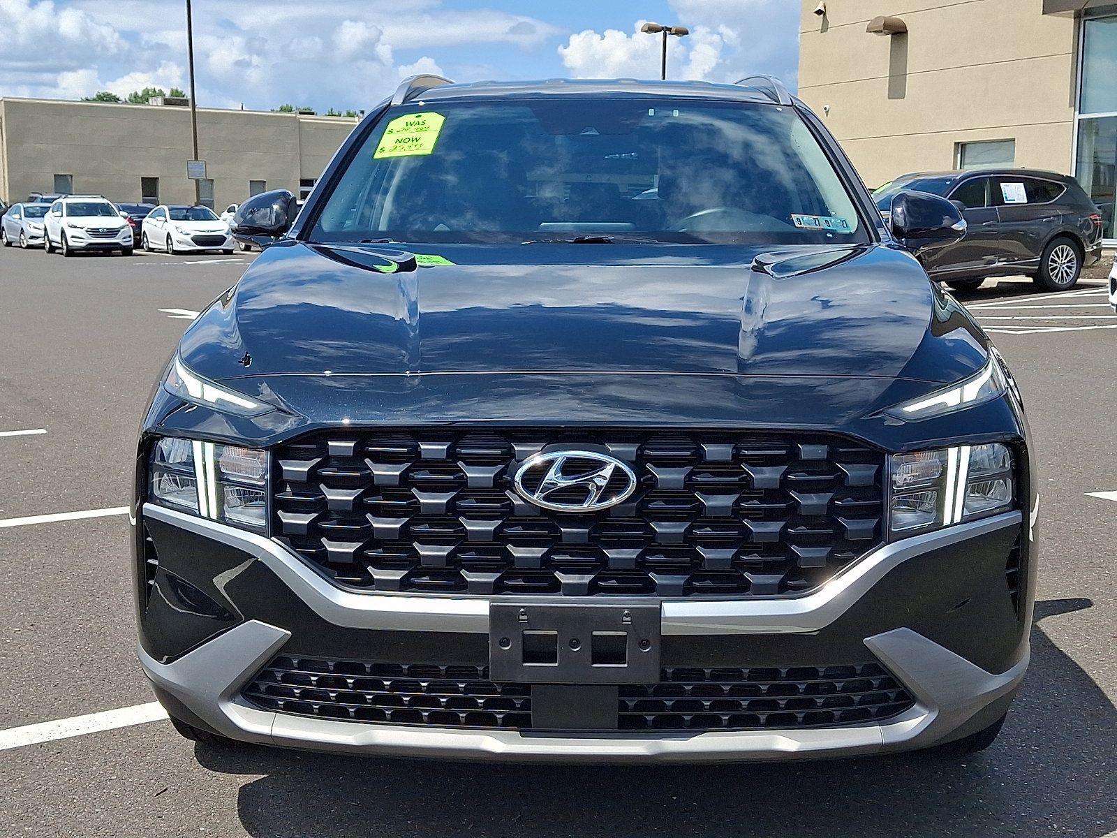 Certified 2023 Hyundai Santa Fe SEL AWD/4WD image 2