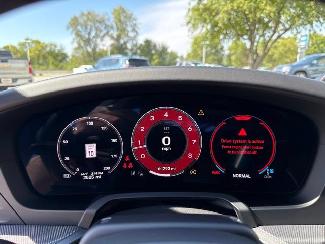 Used 2025 Porsche 911 Carrera RWD image 21