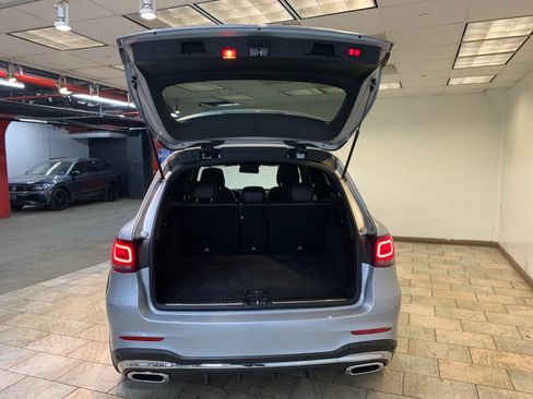 Used 2022 Mercedes-Benz GLC 300 4MATIC w/ AMG Line image 54