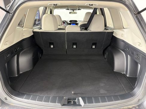 Used 2023 Subaru Forester AWD/4WD image 21