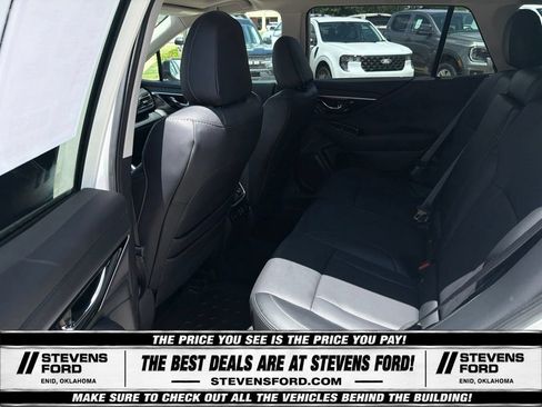 Used 2025 Subaru Outback Limited AWD/4WD image 30