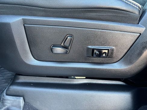 Used 2020 RAM 2500 Laramie image 15